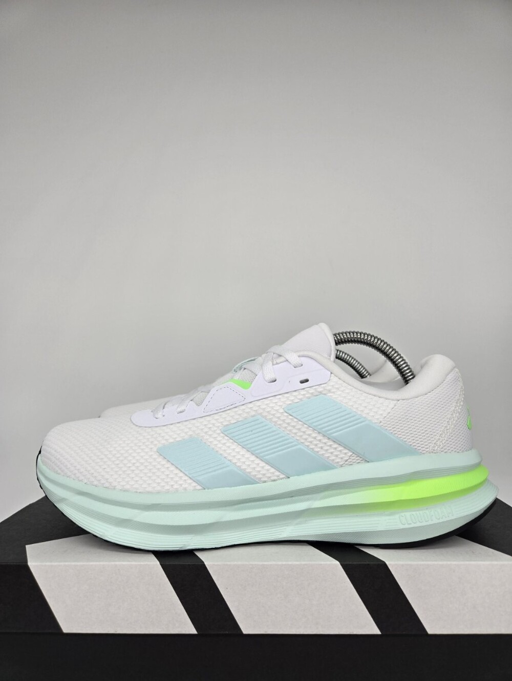 adidas Women's Galaxy 7 JQ2610 Cloud White Halo Mint Lime Running Shoes Size 10